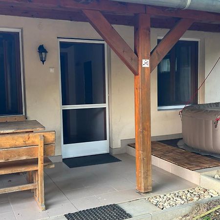 Flóra Apartmanok Kehidakustány Exterior foto